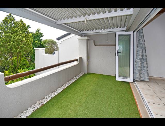 2 BEDROOM APARTMENT FOR SALE IN KELLAND